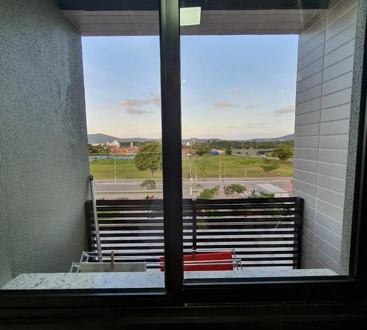 Comfortable Deluxe Apartment North Of The Island -1 Up To 6 People Florianopolis