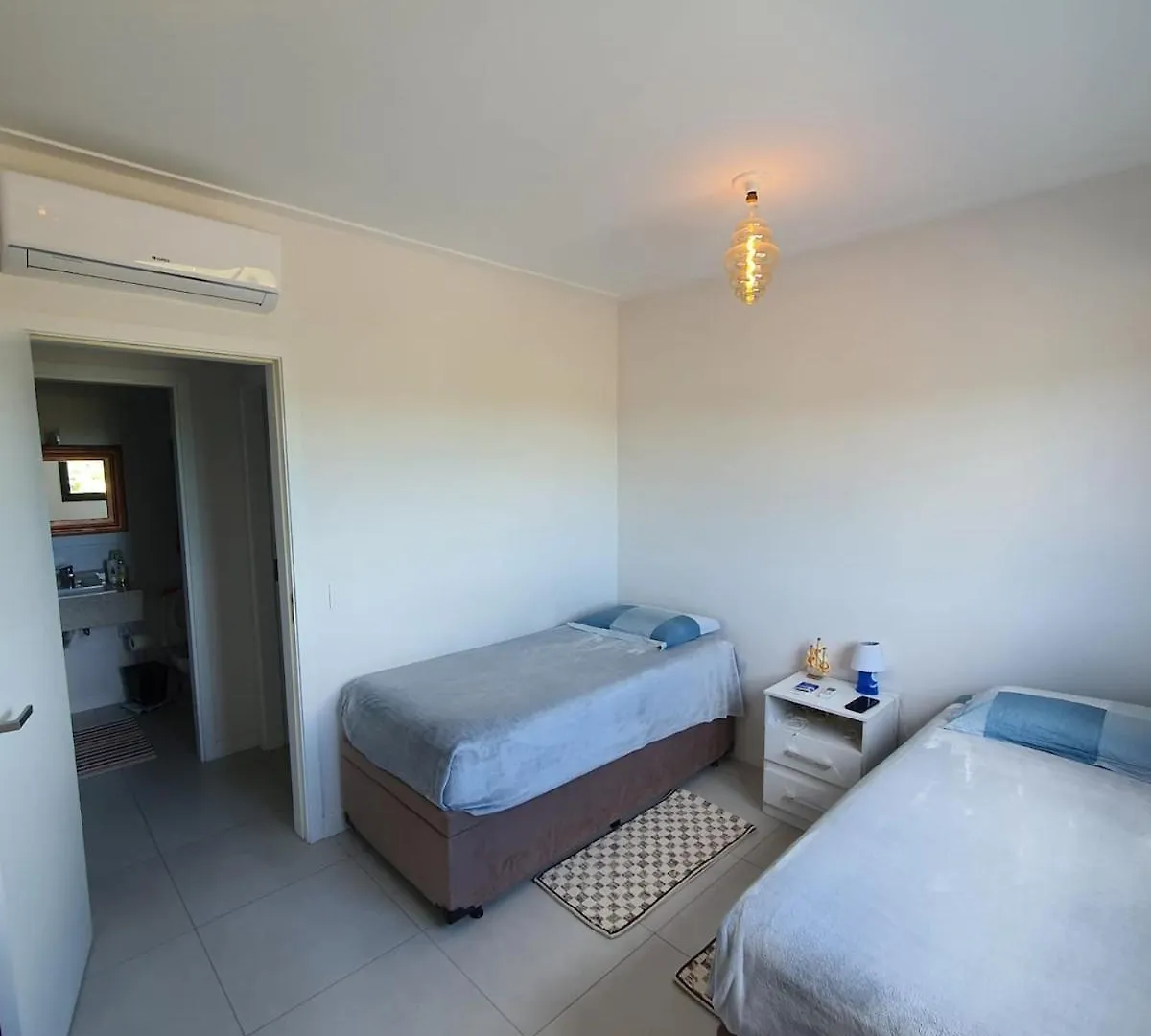 Comfortable Deluxe Apartment North Of The Island -1 Up To 6 People Florianopolis